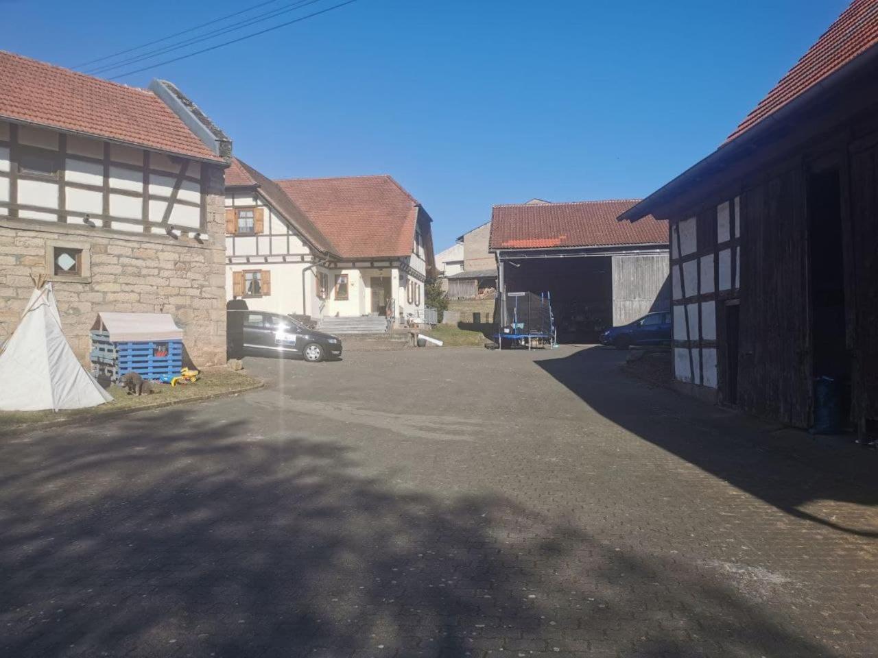 Gaestehaus Zum Gesundheitszentrum Matz Sulzdorf an der Lederhecke Esterno foto